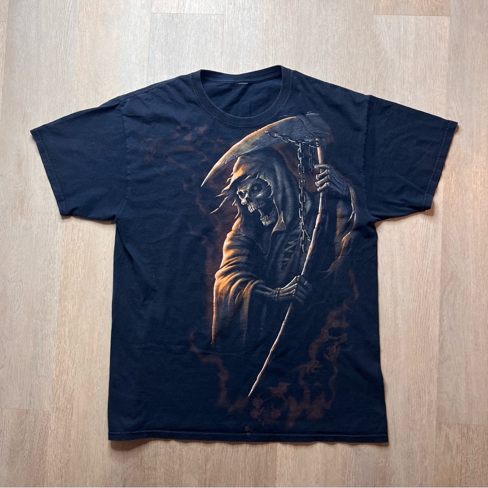 Vintage Y2K 2000s Grim Reaper Graphic tee